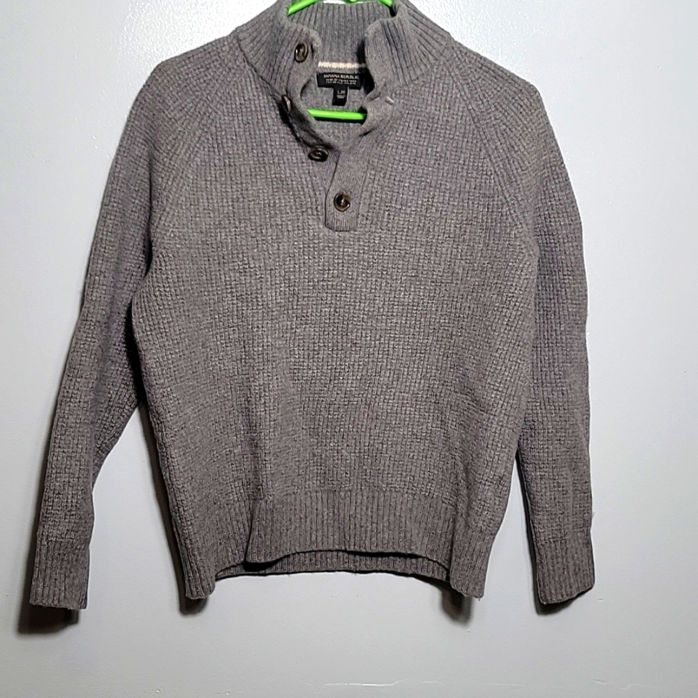 Banana Republic Italian Yarn Wool Blend Turtleneck Button Sweater Size Large - Picture 1 of 8